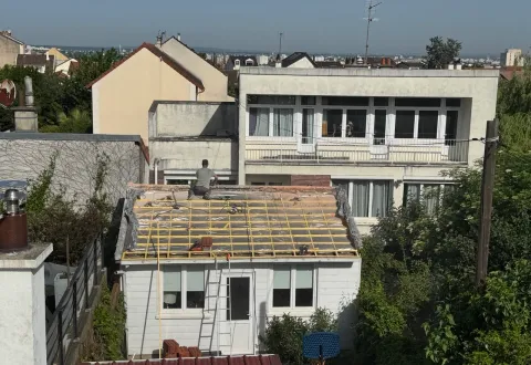 Recherche de l’origine d’une fuite de toiture à Houilles (78)