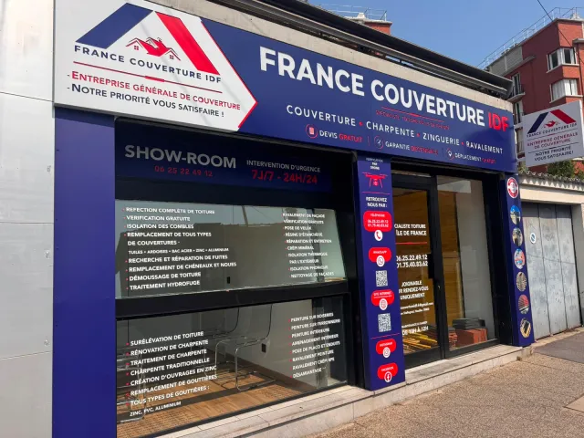 Vitrine de l’agence France Couverture IDF à Houilles (78)